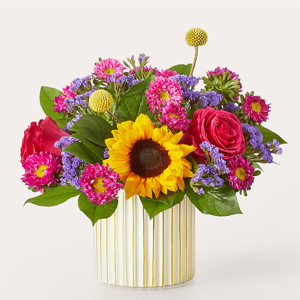 Bubbly Bouquet – Beantown Florist, Everett MA