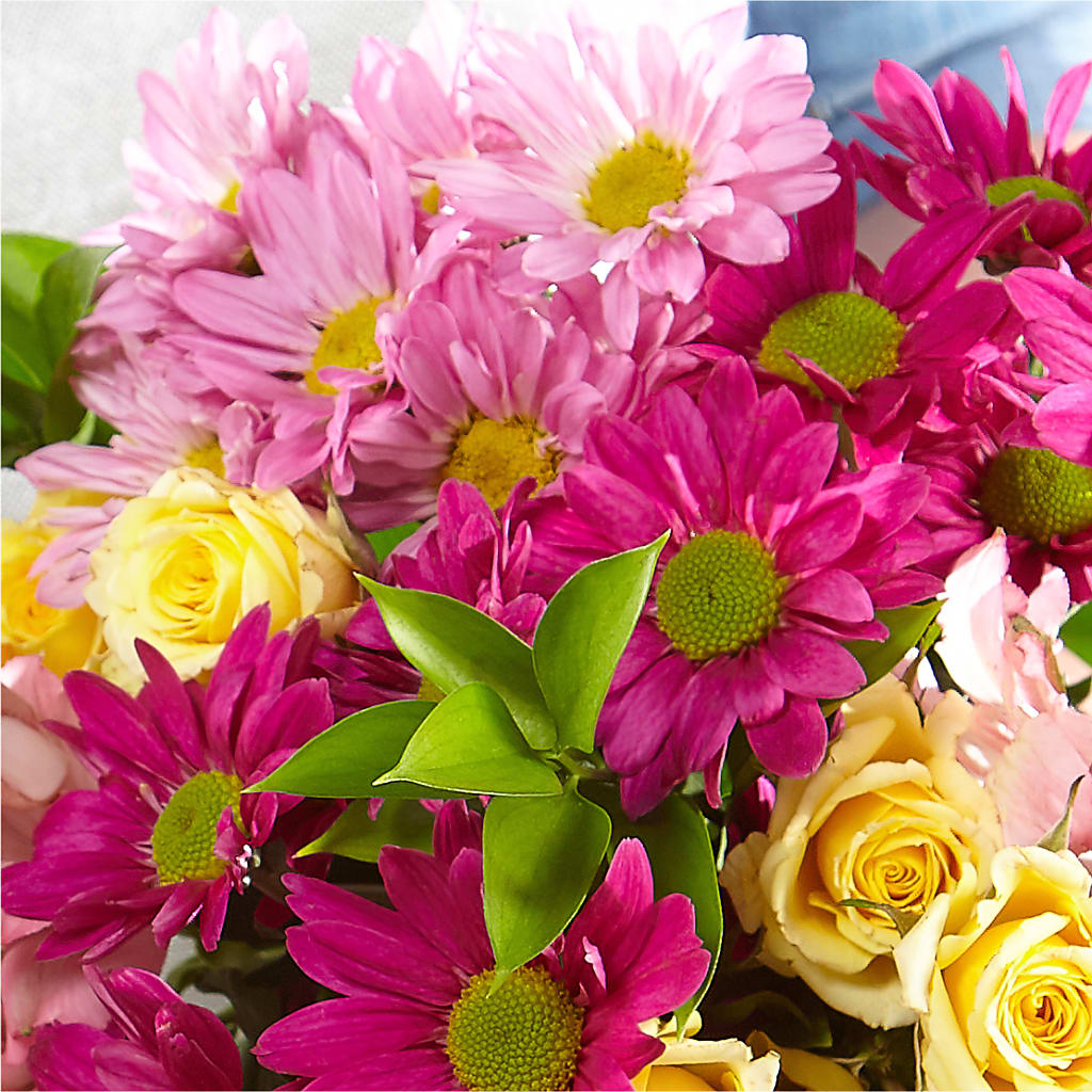 Florist Original Mixed Bouquet – Beantown Florist, Everett MA