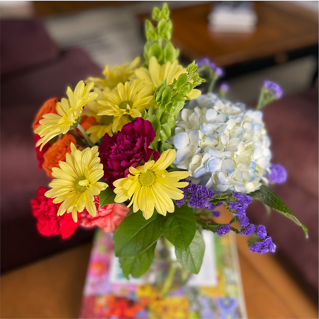 Summer Spectra - A Florist Original – Beantown Florist, Everett MA