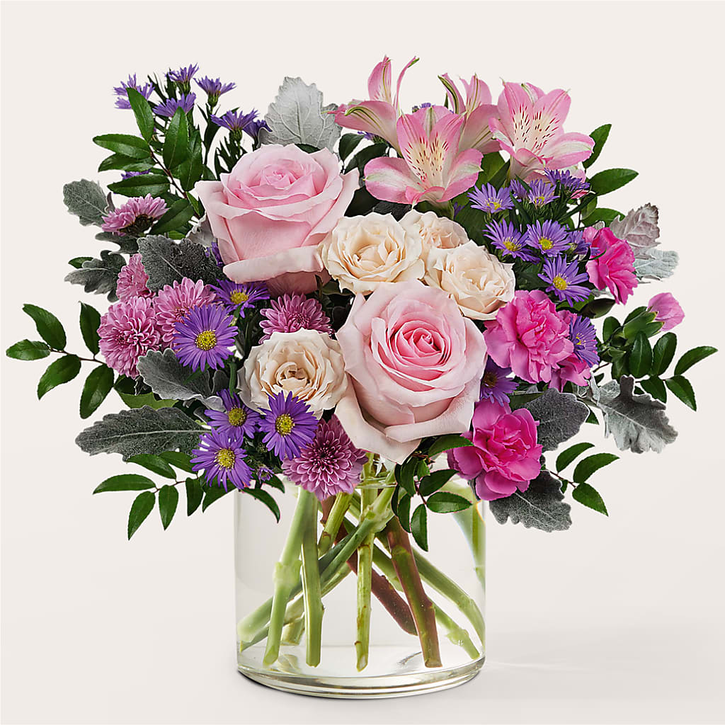 Light as a Feather Bouquet – Beantown Florist, Everett MA