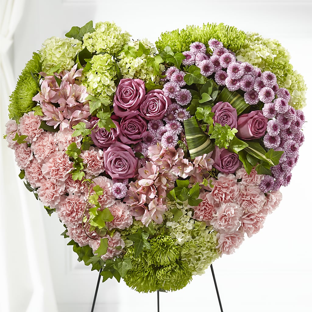 Heartwarming Standing Heart – Beantown Florist, Everett MA
