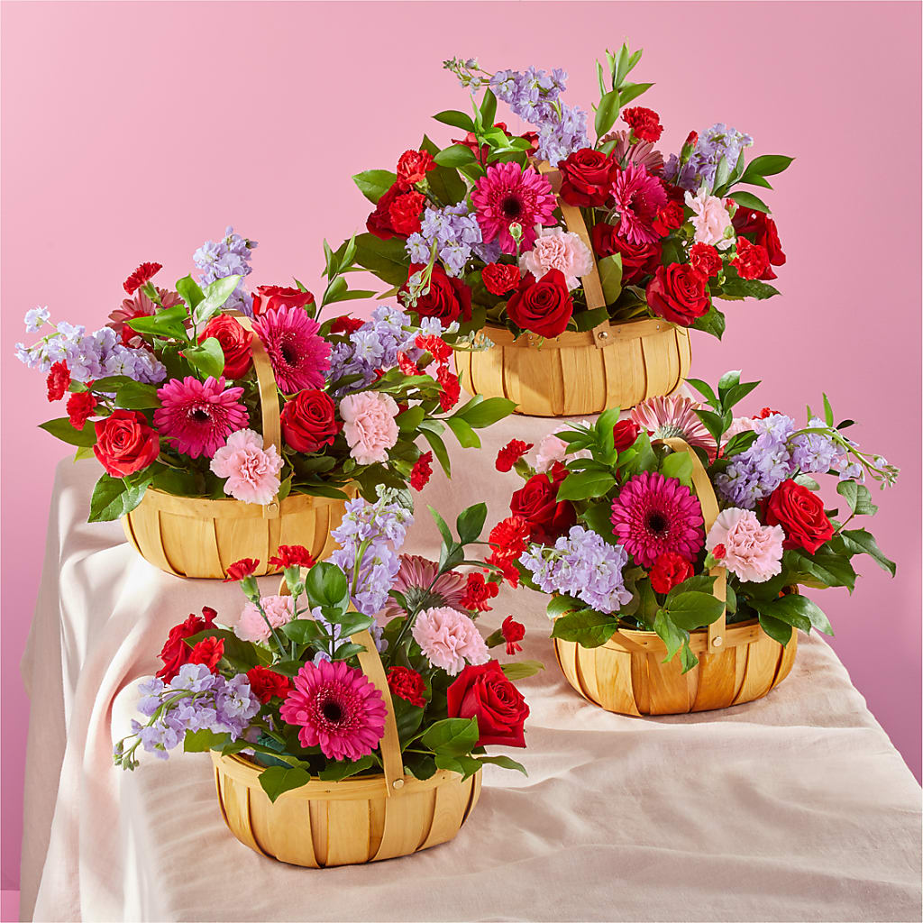 Pink Picnic Basket – Beantown Florist, Everett MA