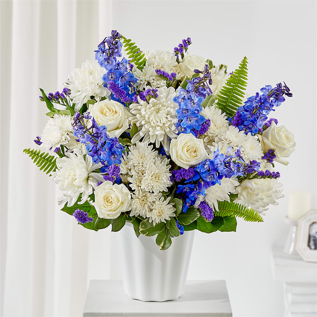 Hold Dear Tabletop Basket – Beantown Florist, Everett MA