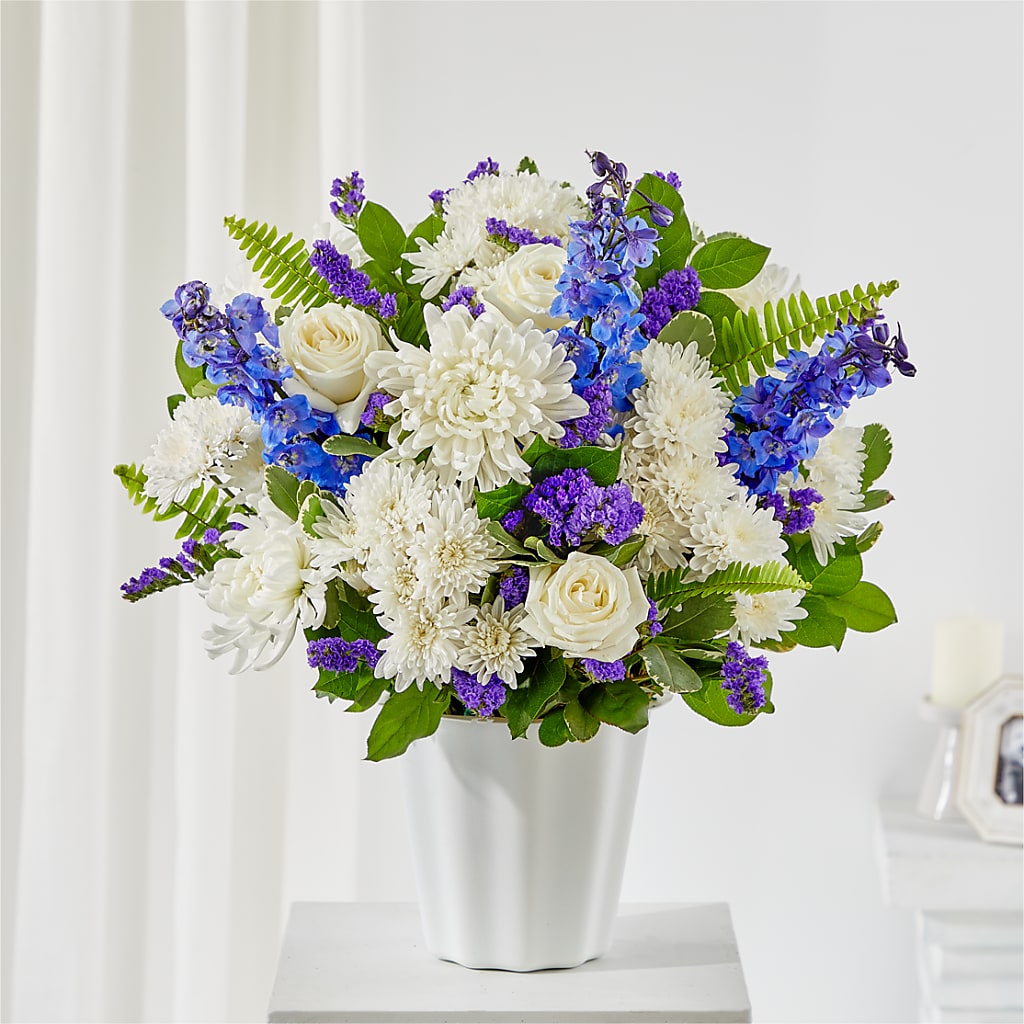 Hold Dear Tabletop Basket – Beantown Florist, Everett MA