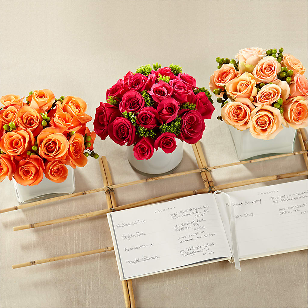 Dawn Rose Centerpiece – Beantown Florist, Everett MA