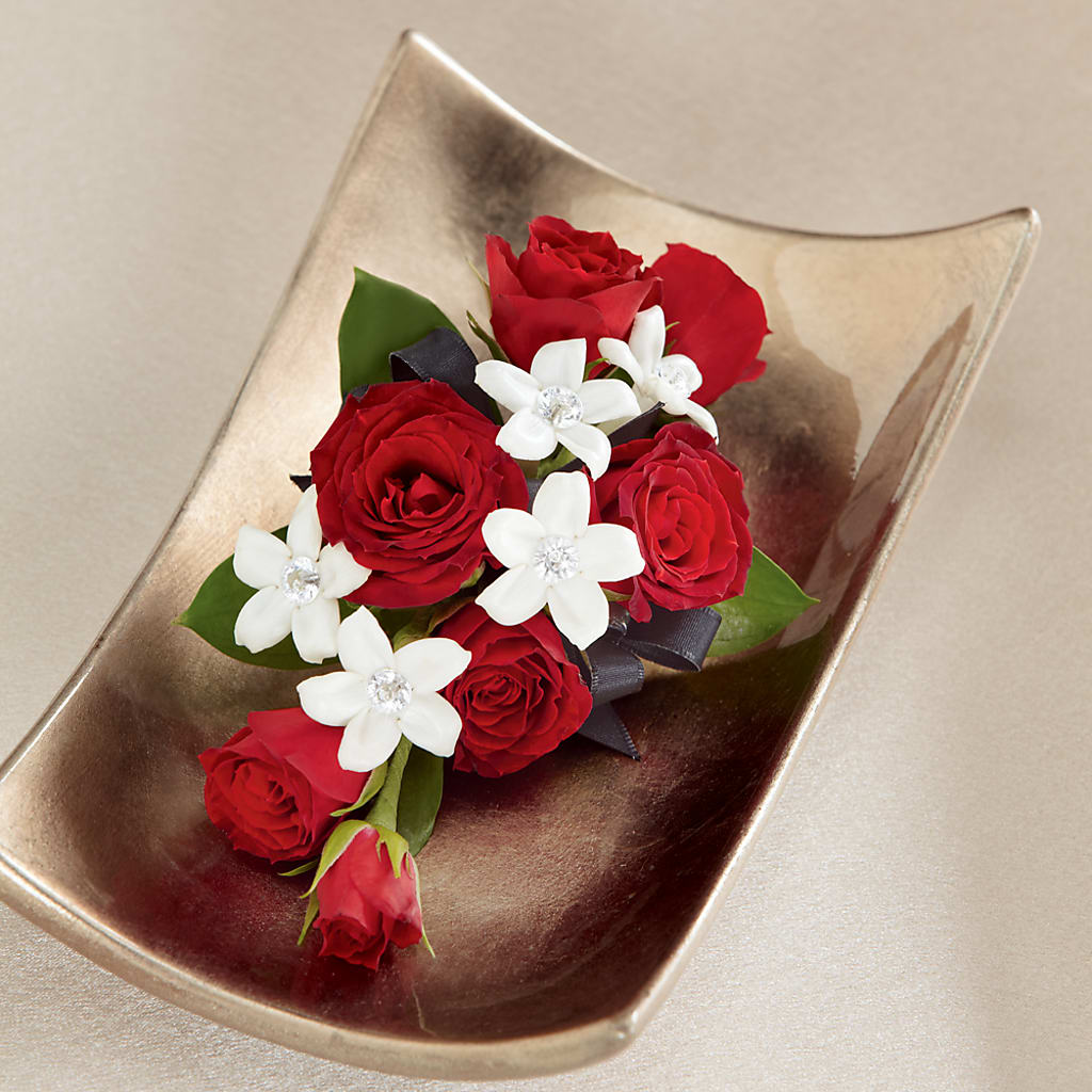 Poetry Corsage – Beantown Florist, Everett MA