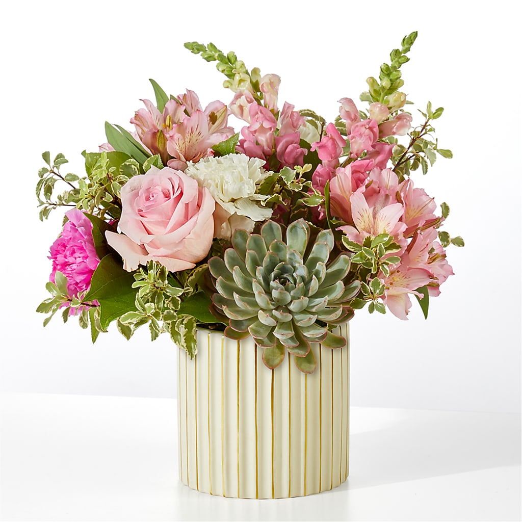 Magenta Musings Bouquet –  Beantown Florist, Everett MA
