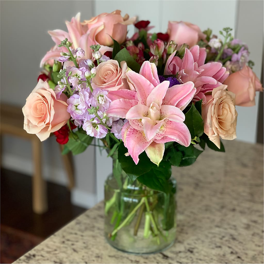 Romantique Bouquet –  Beantown Florist, Everett MA