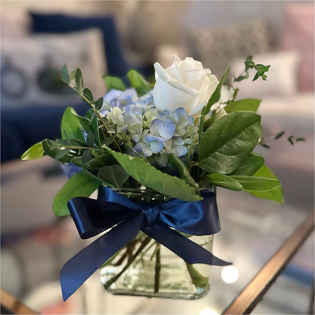 Sky Blue Delight Bouquet –  Beantown Florist, Everett MA