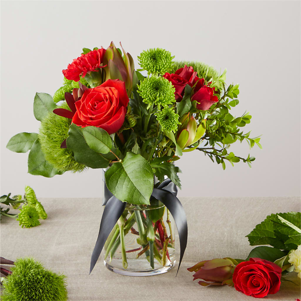 Heritage Kindle – A Florist Original –  Beantown Florist, Everett MA