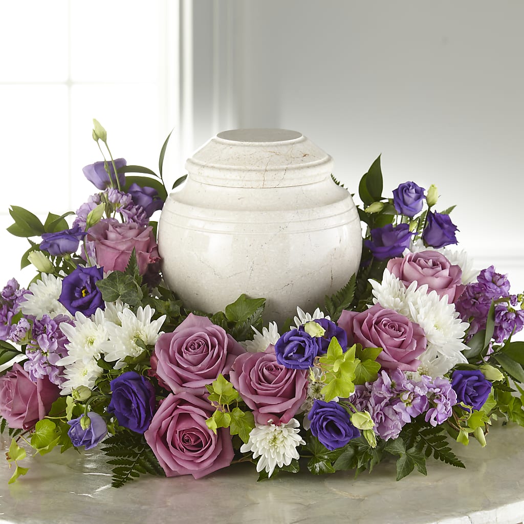 Blooming Sympathy Cremation Adornment –  Beantown Florist, Everett MA