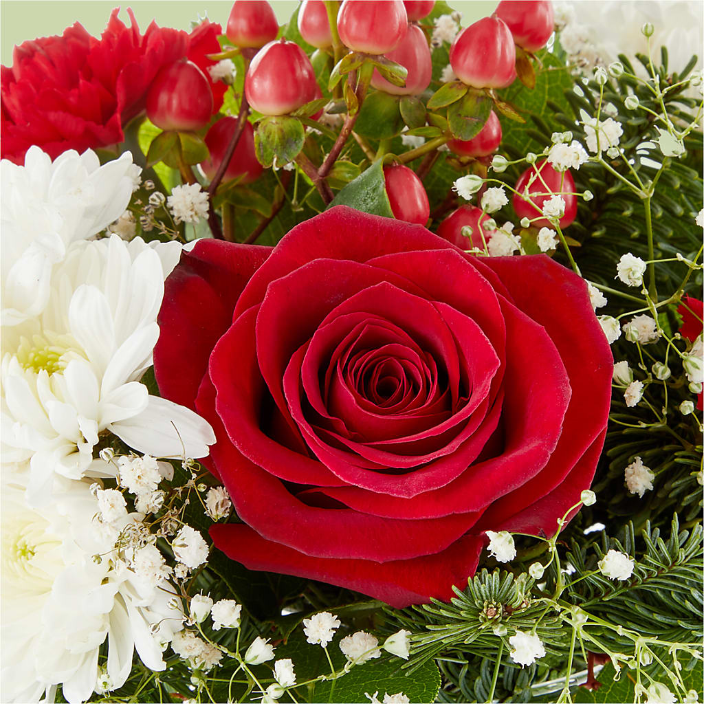 Chance of Flurries Bouquet –  Beantown Florist, Everett MA