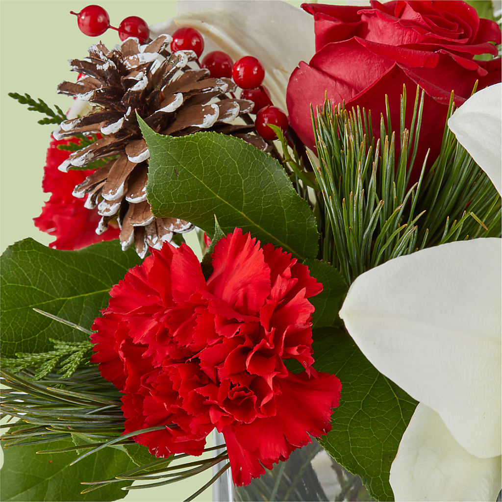 Glistening Icicles Bouquet –  Beantown Florist, Everett MA