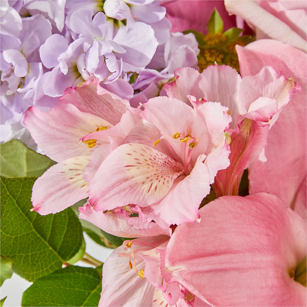 The Crown Jewel Bouquet –  Beantown Florist, Everett MA
