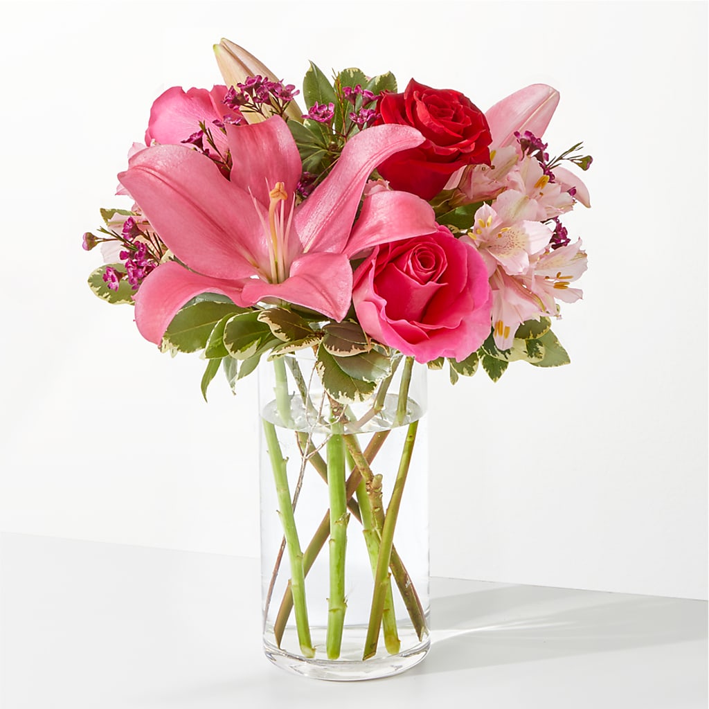 Lucky in Love Bouquet –  Beantown Florist, Everett MA