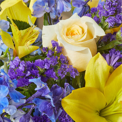 Limoncello Bouquet –  Beantown Florist, Everett MA