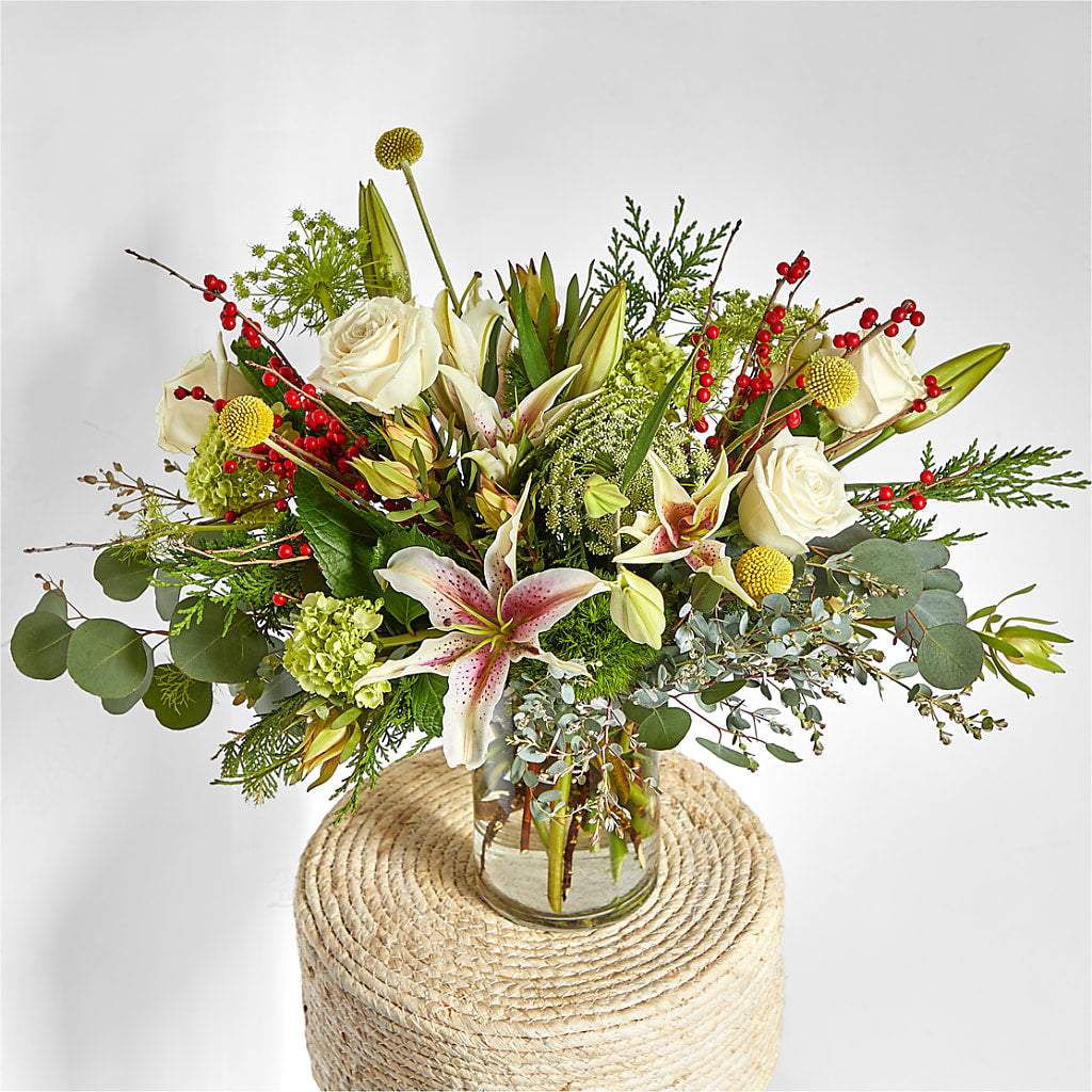 Berry & Bright Bouquet –  Beantown Florist, Everett MA