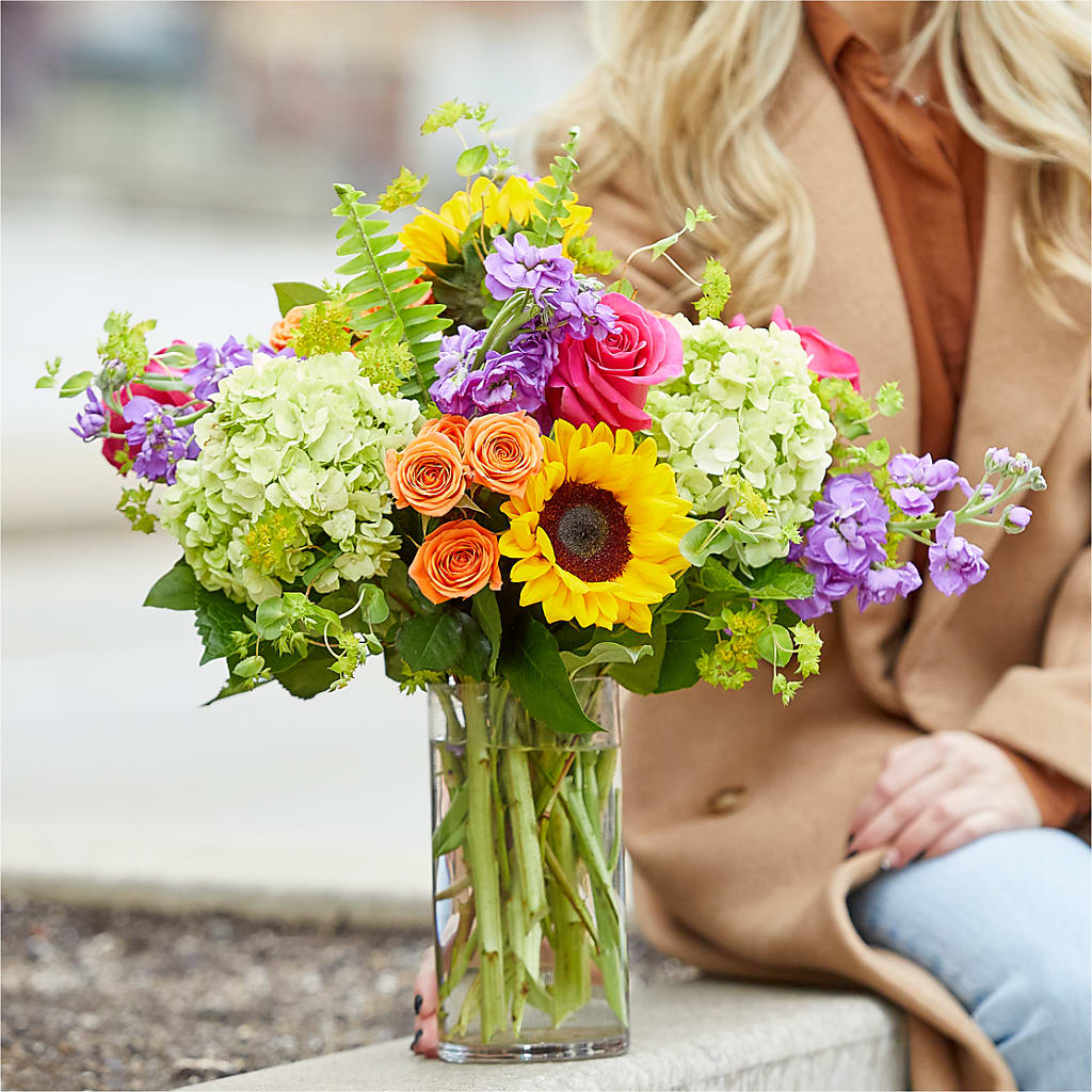 Vibrant Greetings Bouquet –  Beantown Florist, Everett MA