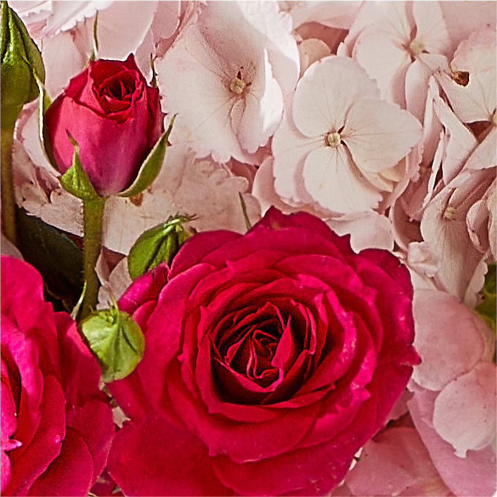 Glitz & Glam Bouquet –  Beantown Florist, Everett MA
