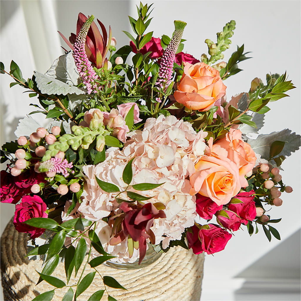 Glitz & Glam Bouquet –  Beantown Florist, Everett MA