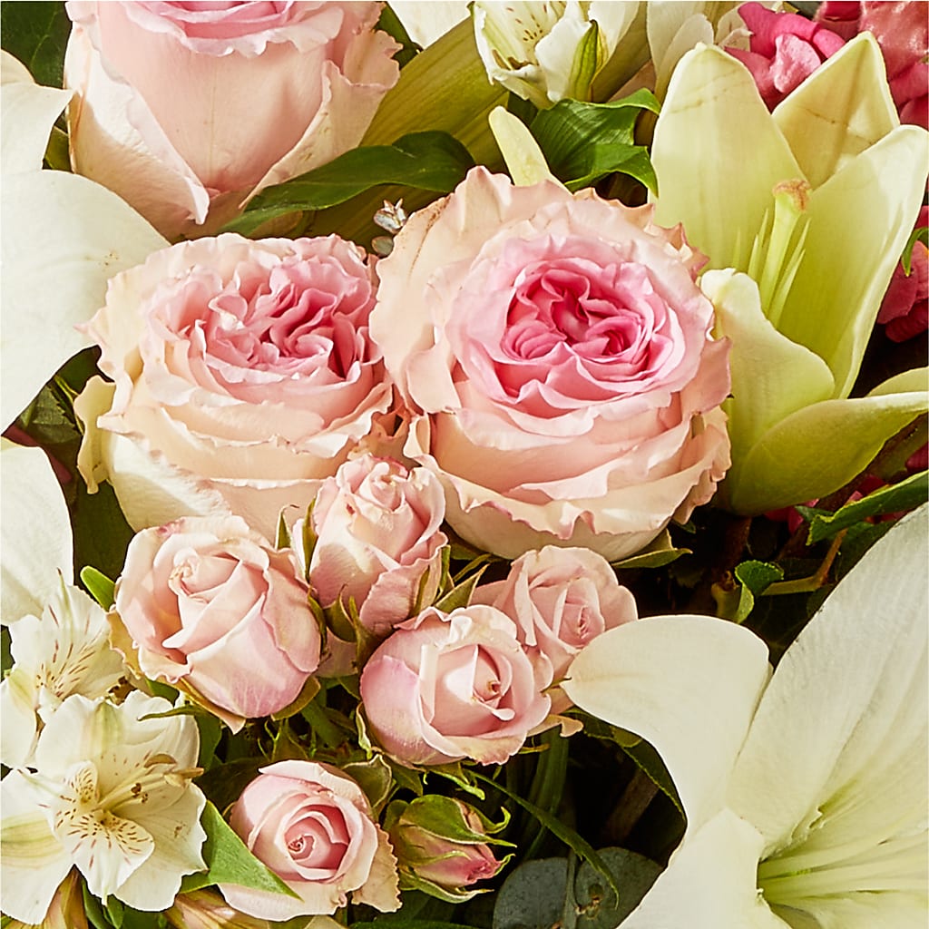 Ballet Slippers Bouquet –  Beantown Florist, Everett MA