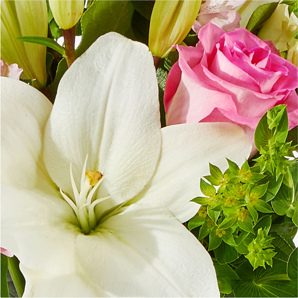 Fondly Bouquet –  Beantown Florist, Everett MA