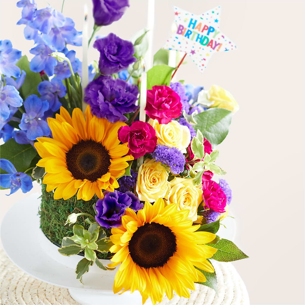Star of the Day Floral Cake –  Beantown Florist, Everett MA