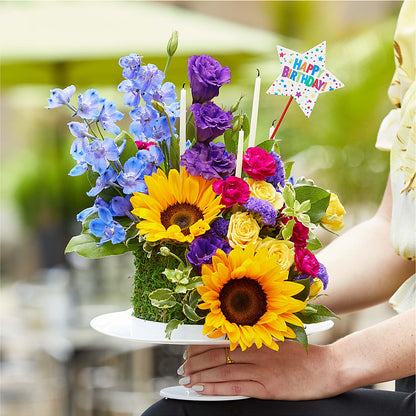 Star of the Day Floral Cake –  Beantown Florist, Everett MA