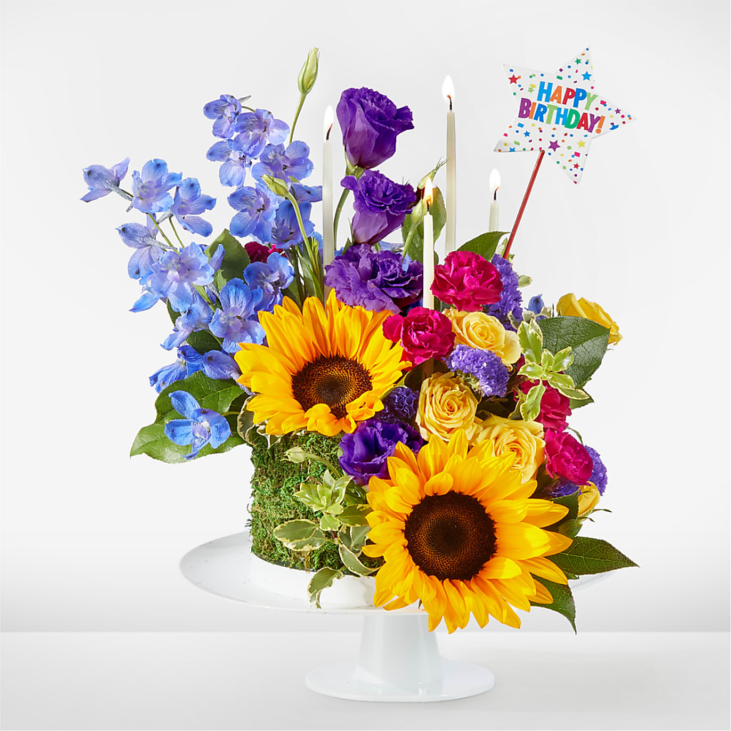 Star of the Day Floral Cake –  Beantown Florist, Everett MA