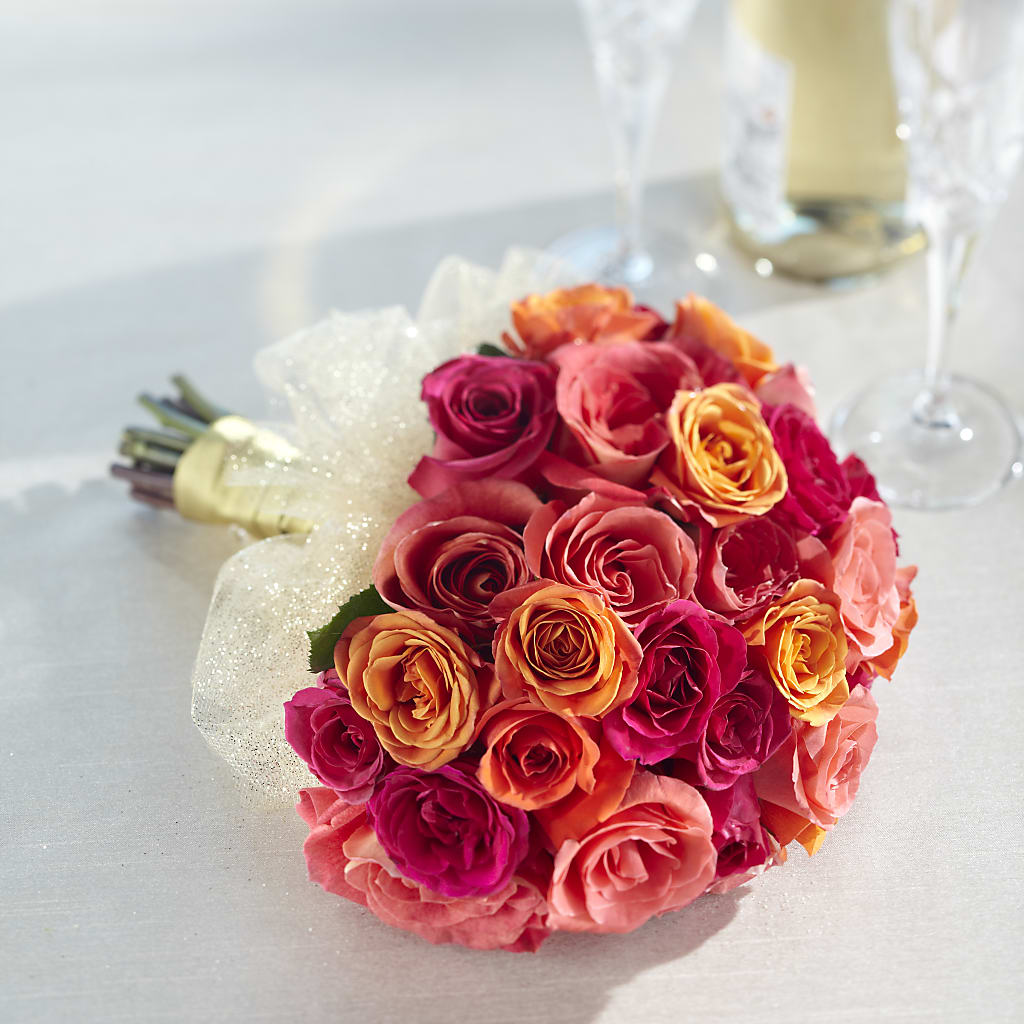 Sweet Roses Bouquet –  Beantown Florist, Everett MA