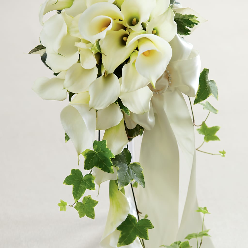 White Chapel Bouquet –  Beantown Florist, Everett MA