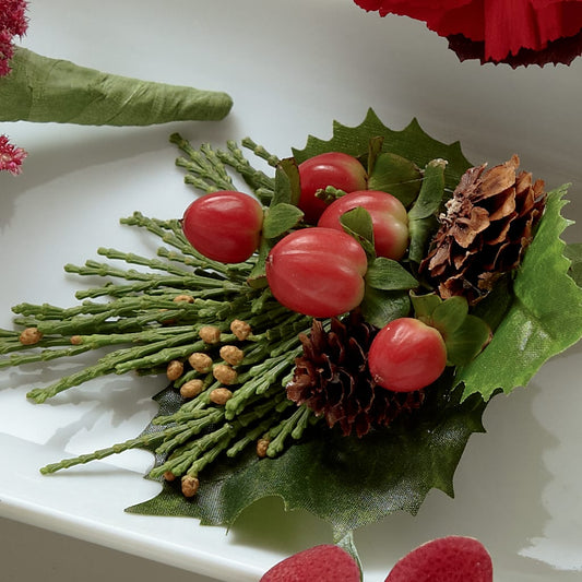 Red Berry Boutonniere –  Beantown Florist, Everett MA